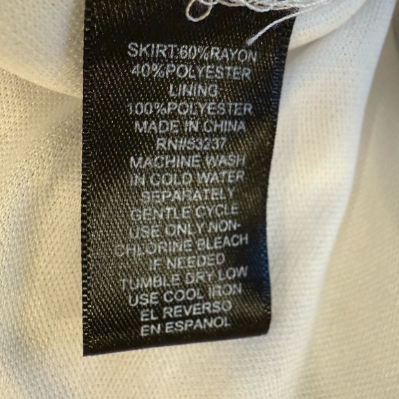 Mlle Gabrielle Medallion Print Skirt – Size XL – Boho Style - Picture 4 of 4